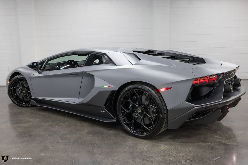 Used 2022 Lamborghini Aventador LP 780-4 Ultimae image 12