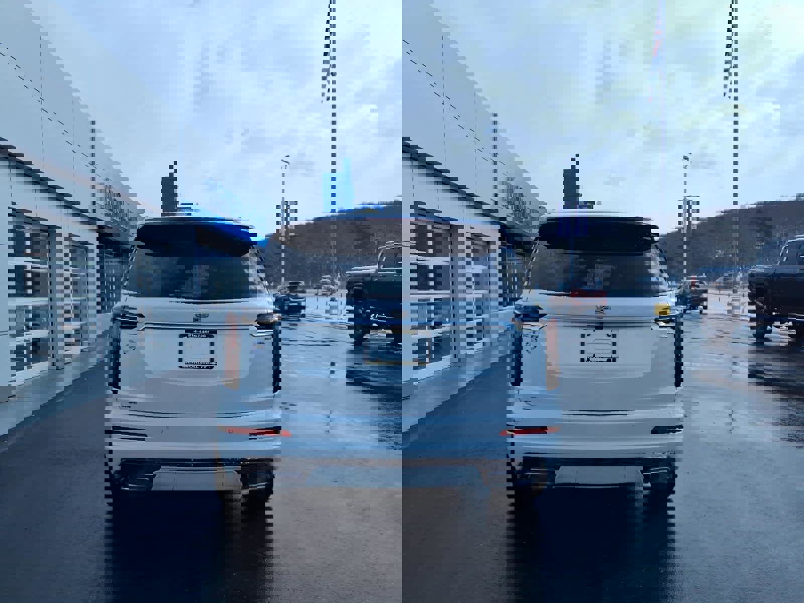 Used 2024 Cadillac XT6 Sport w/ LPO, Floor Liner Package image 6