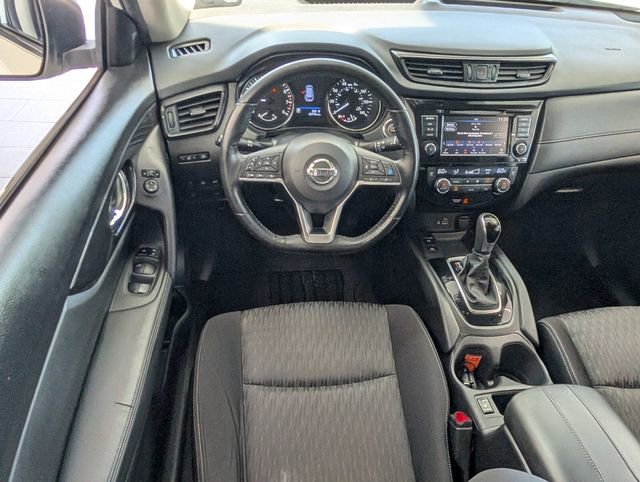 Used 2019 Nissan Rogue SV w/ Premium Package FWD image 8