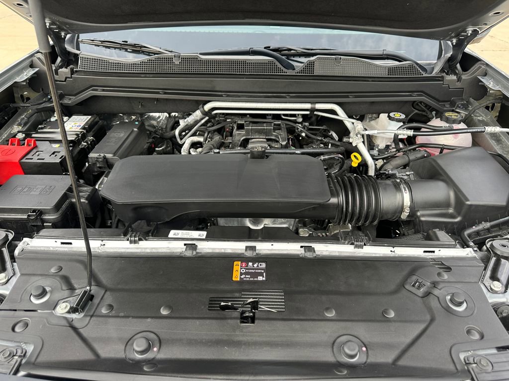 New 2026 GMC Canyon Denali image 9