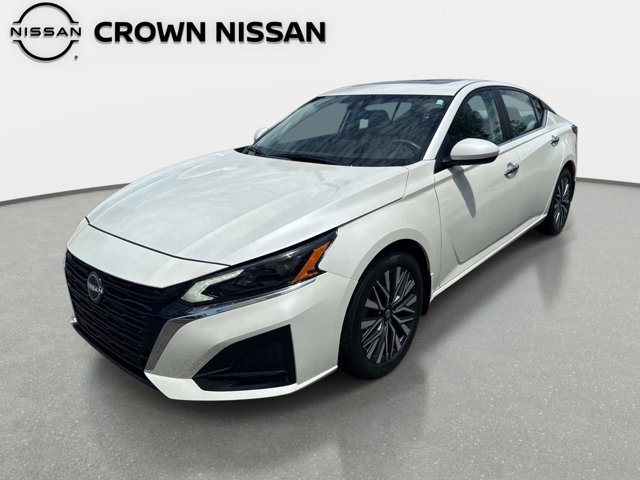 Certified 2024 Nissan Altima 2.5 SV w/ SV Premium Package FWD image 1