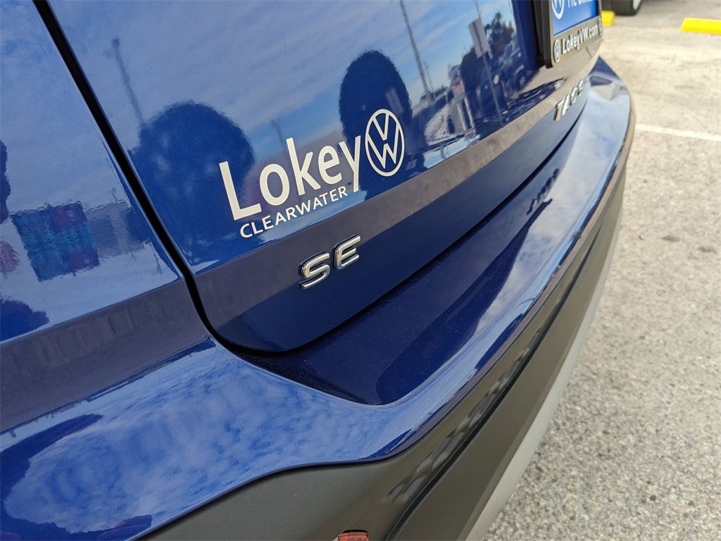 Certified 2023 Volkswagen Taos SE image 14