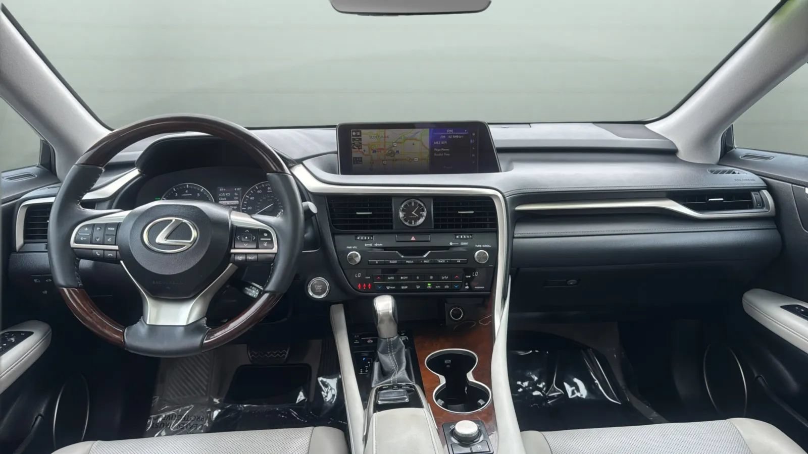 Used 2017 Lexus RX 350 FWD image 9