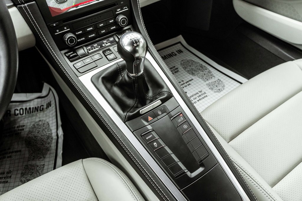 Used 2017 Porsche 718 Cayman image 19