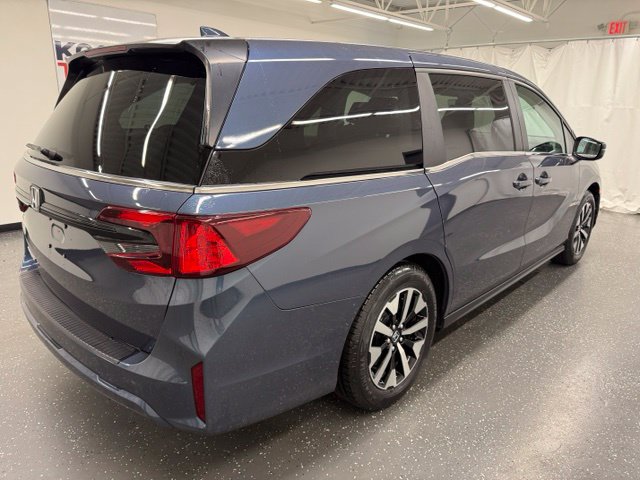 Used 2025 Honda Odyssey EX-L image 2