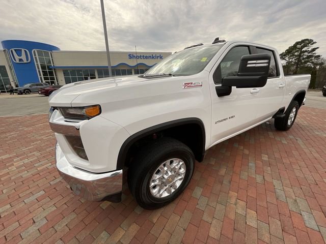Used 2021 Chevrolet Silverado 2500 LT w/ Convenience Package image 27