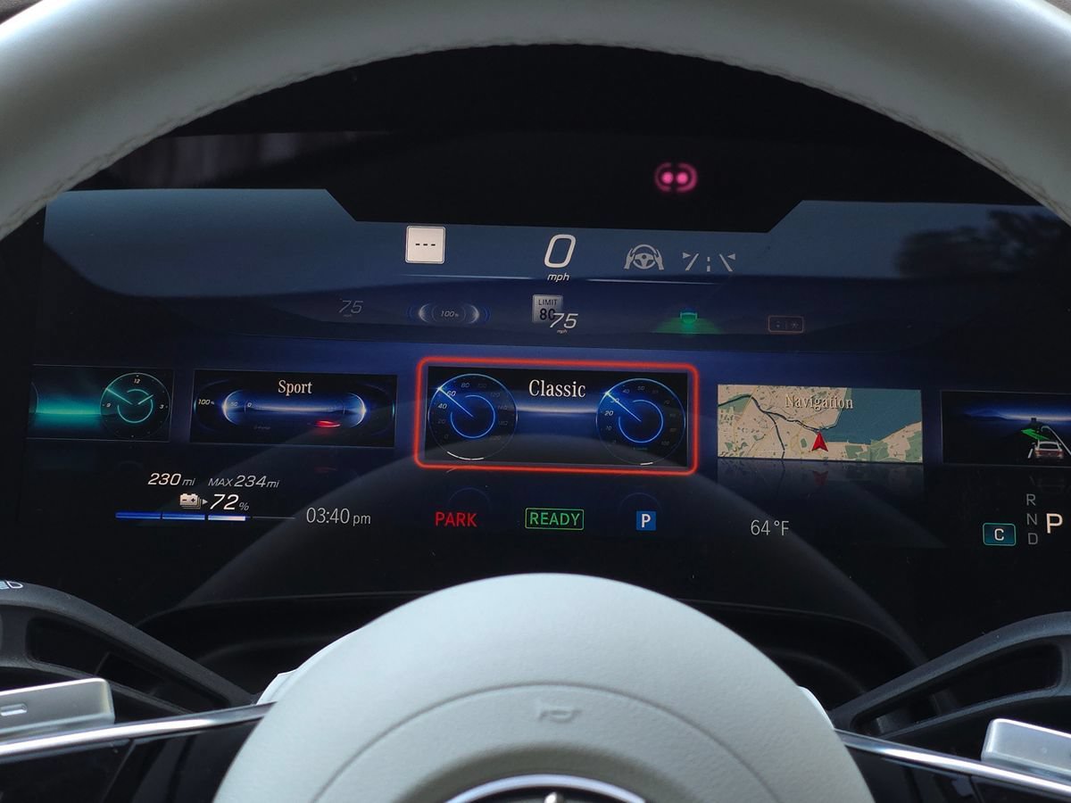 Used 2023 Mercedes-Benz EQS 580 4MATIC Sedan image 39