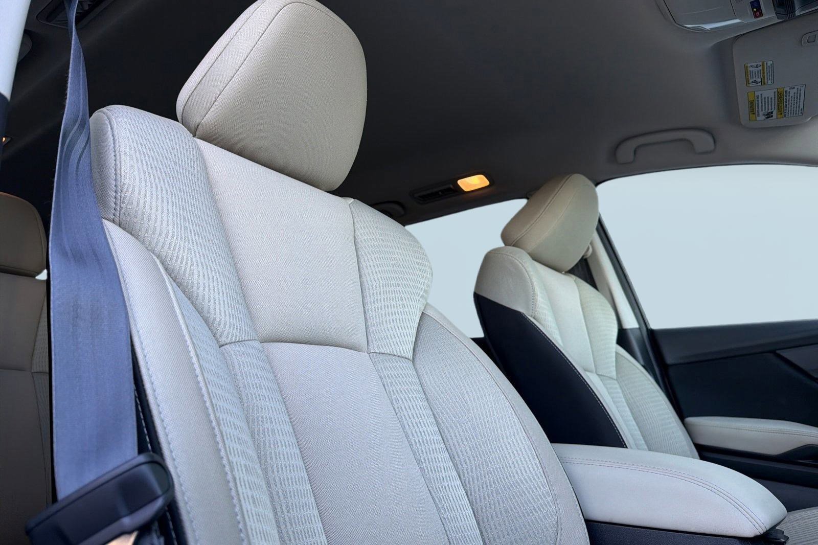 Used 2023 Subaru Ascent Premium w/ Convenience Package image 25