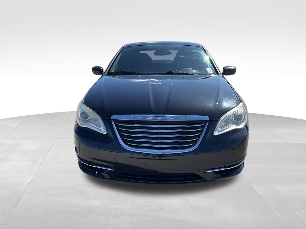Used 2012 Chrysler 200 Touring video 2