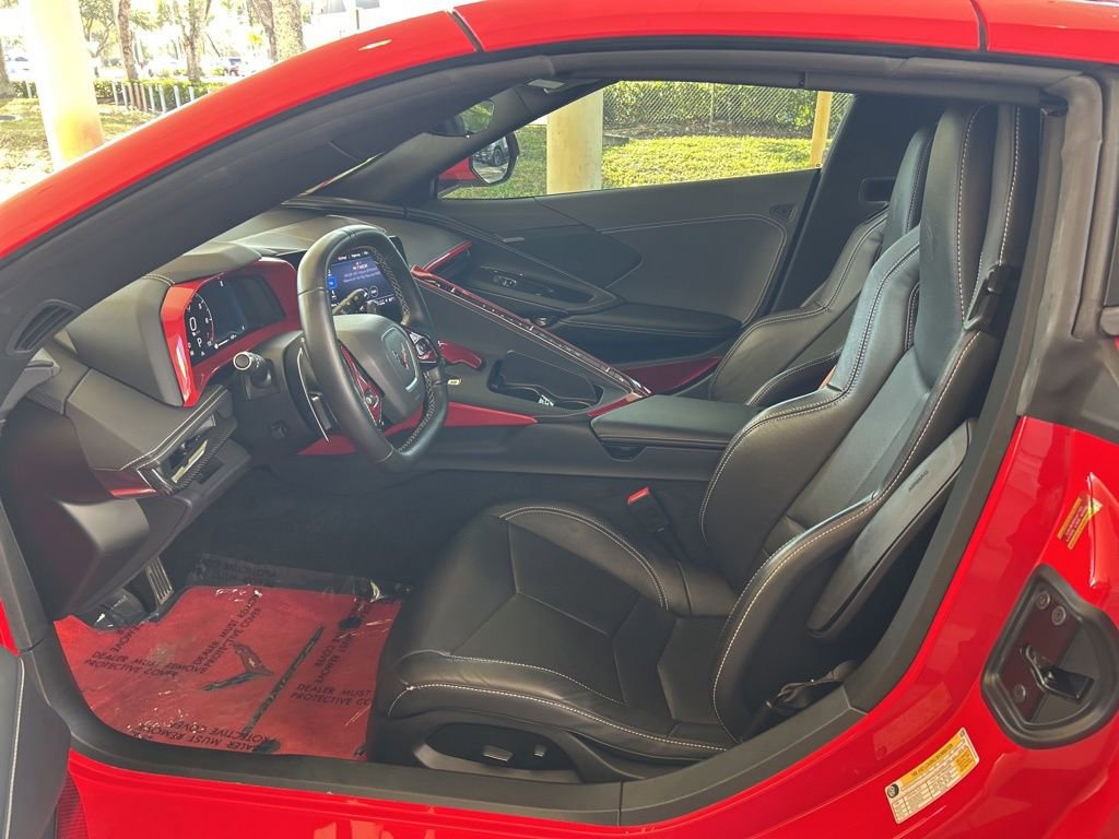 Used 2023 Chevrolet Corvette Stingray Convertible w/ Z51 Performance Package image 9