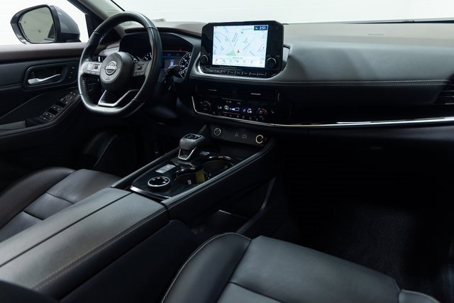 Used 2022 Nissan Rogue SL w/ SL Premium Package image 27