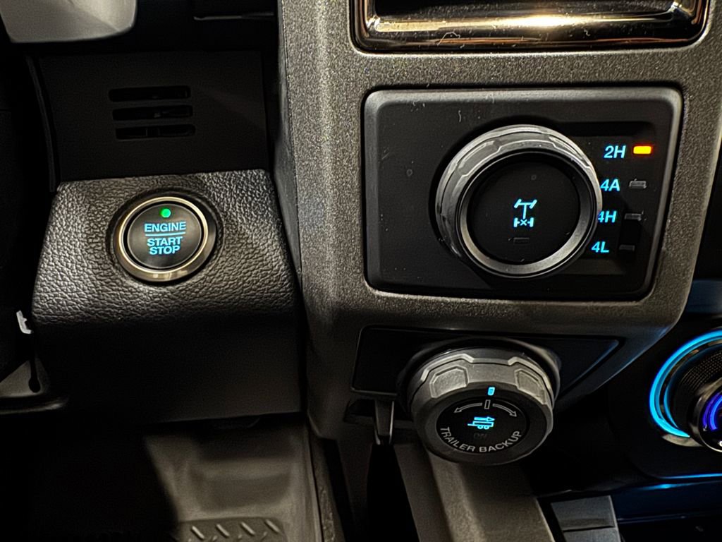 Used 2019 Ford F150 Raptor w/ Equipment Group 802A Luxury image 21