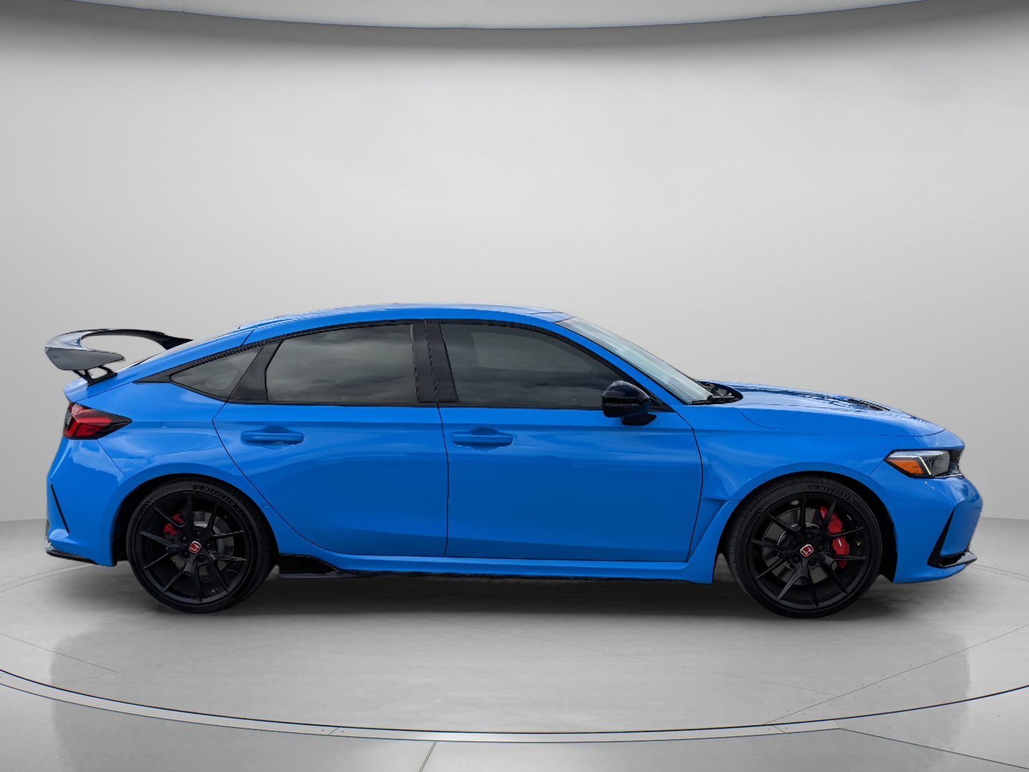 Used 2023 Honda Civic Type R image 9