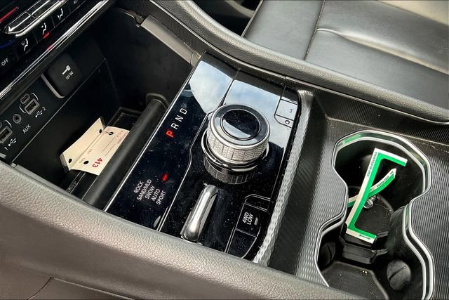 Used 2024 Jeep Grand Cherokee Limited 4xe image 17