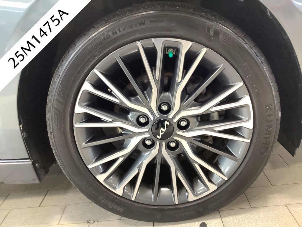 Used 2023 Kia Forte GT-Line image 27