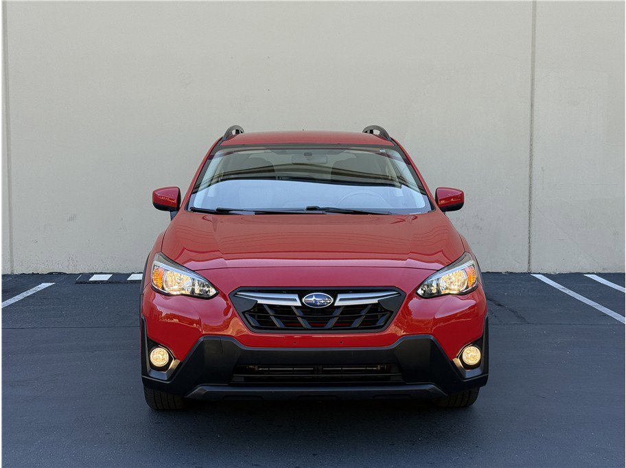 Used 2022 Subaru Crosstrek 2.0i Premium AWD/4WD image 2