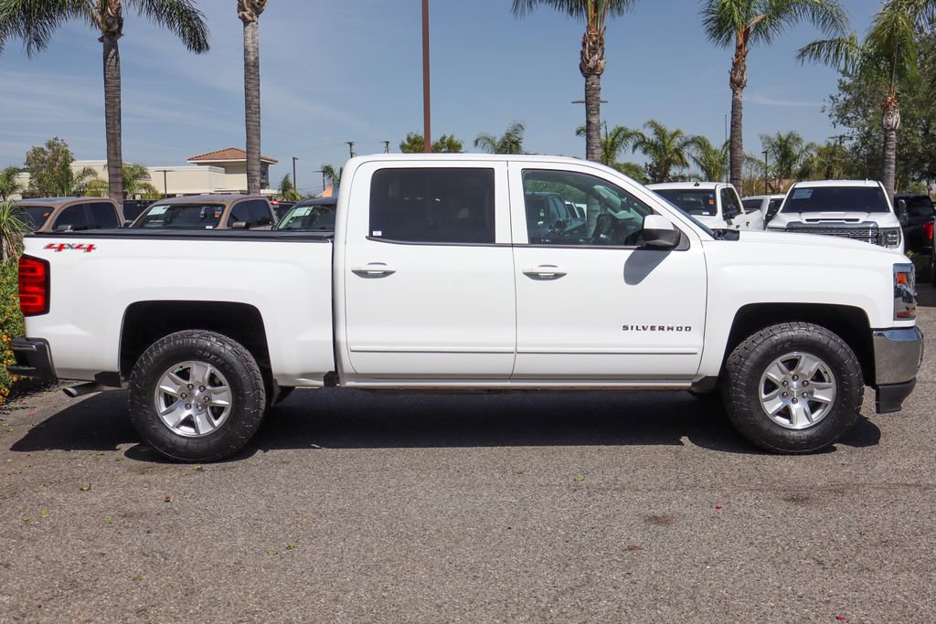 Used 2017 Chevrolet Silverado 1500 LT w/ All Star Edition AWD/4WD image 11