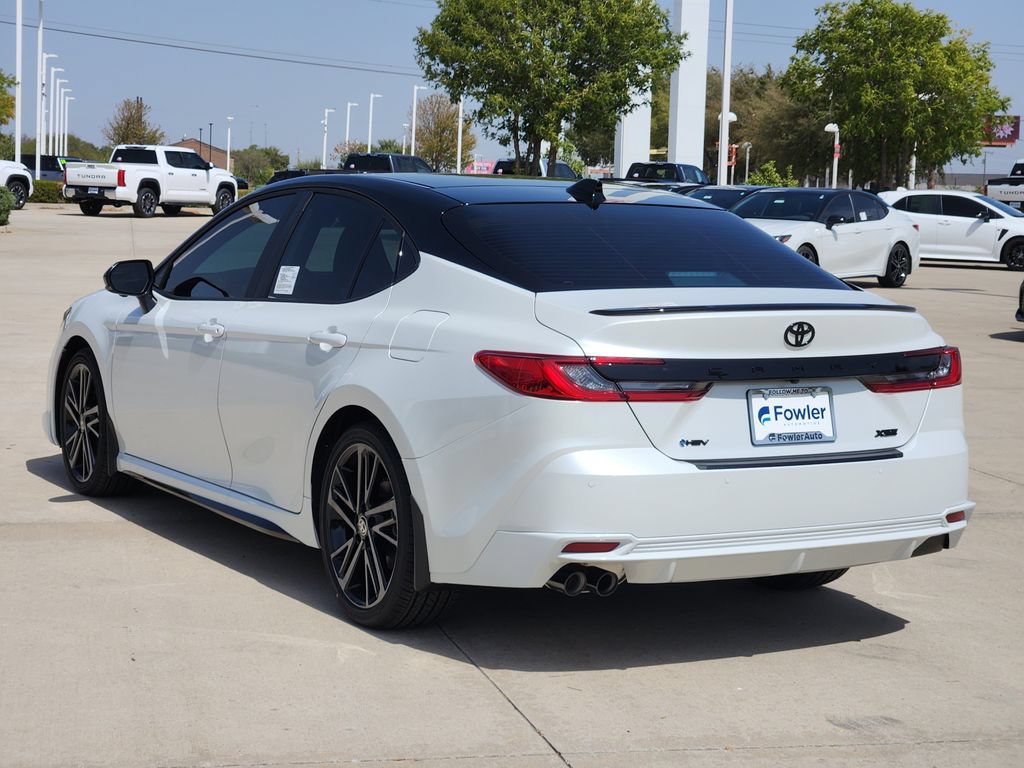 New 2026 Toyota Camry Hybrid FWD image 7