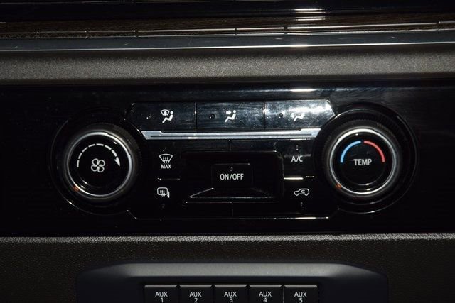 Used 2024 Chevrolet Silverado 3500 LT image 22