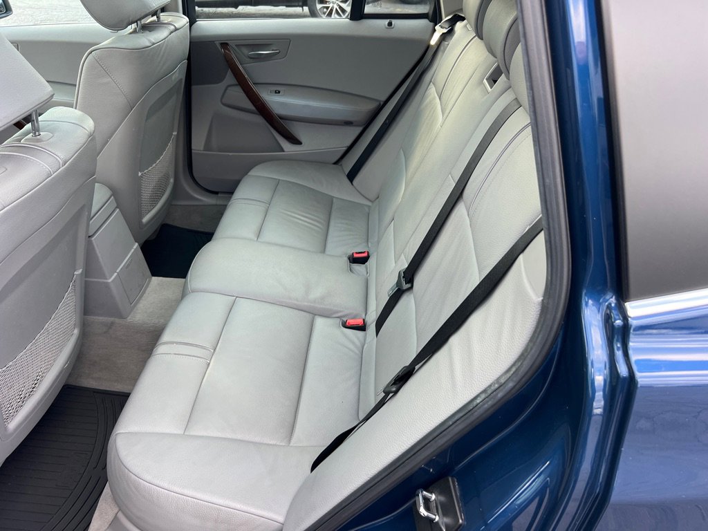 Used 2006 BMW X3 3.0i image 13