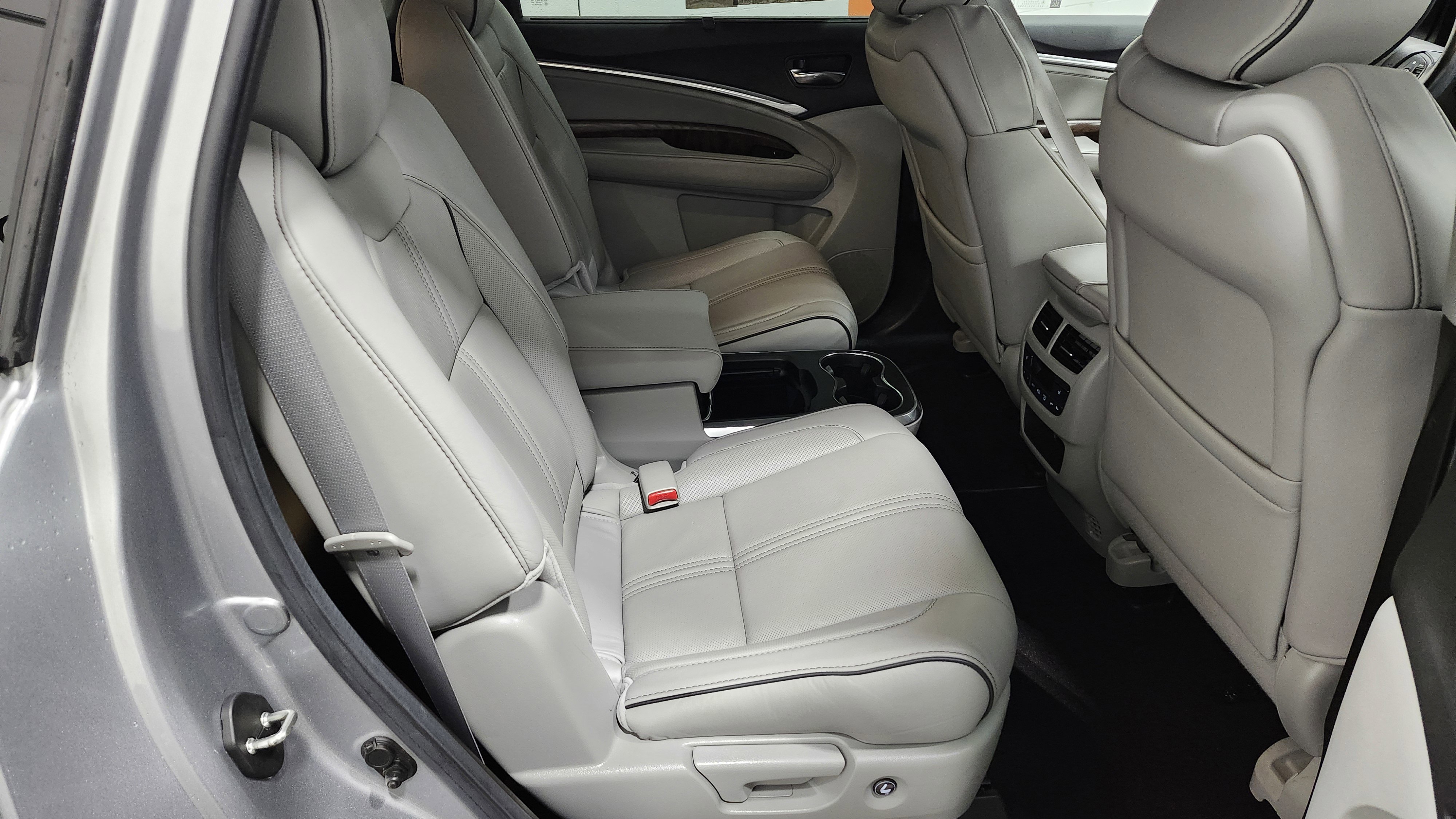 Used 2020 Acura MDX SH-AWD w/ Advance Package image 20