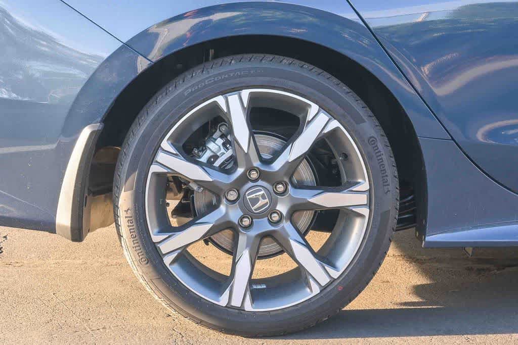 New 2026 Honda Civic Sport Touring image 7