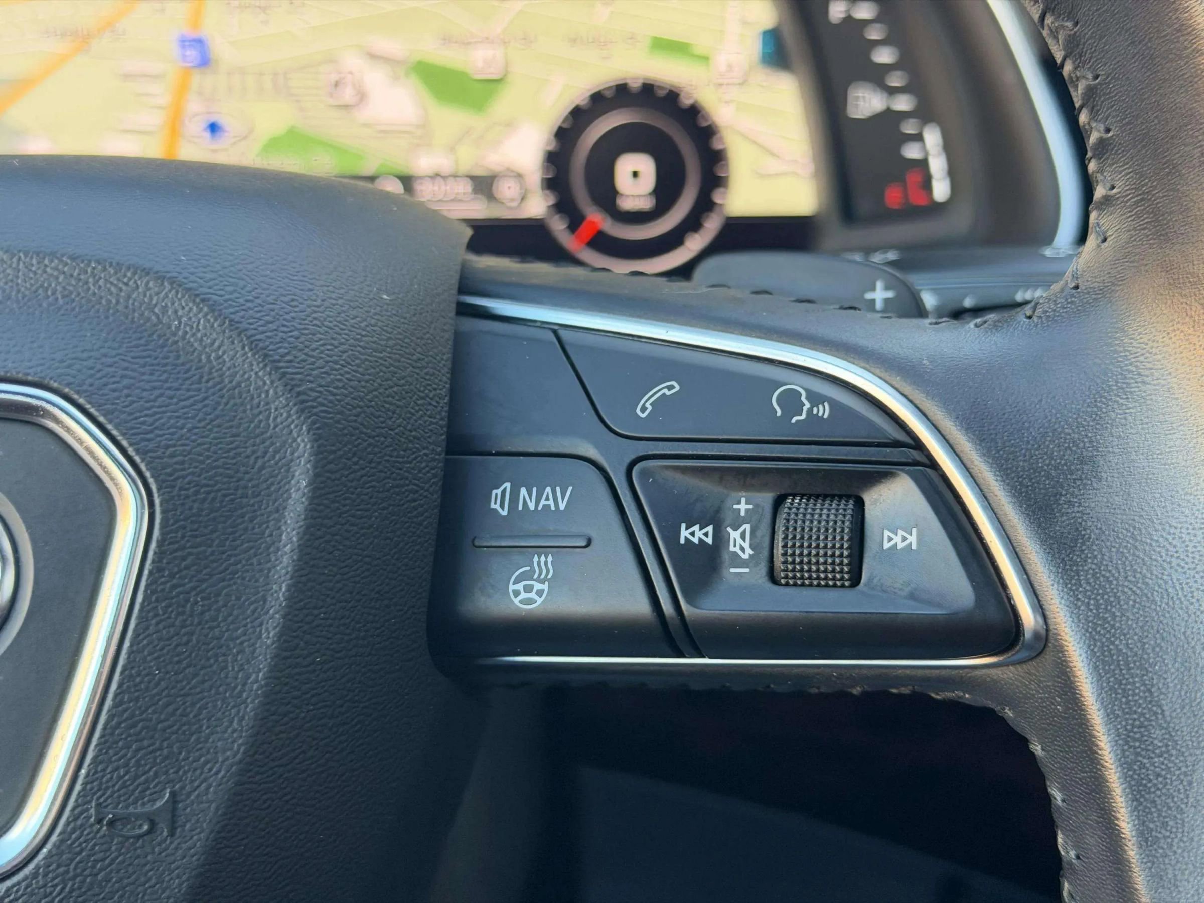 Used 2018 Audi Q7 3.0T Premium Plus w/ Premium Plus Package image 37