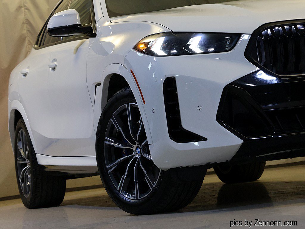 Certified 2024 BMW X6 xDrive40i w/ Premium Package AWD/4WD image 4