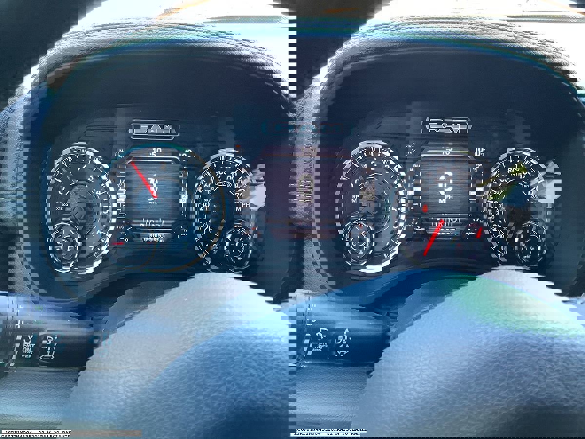 Used 2022 RAM 1500 Laramie w/ Laramie Southwest Edition image 8