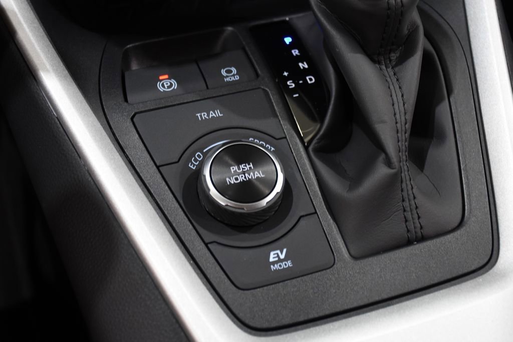 New 2025 Toyota RAV4 XLE image 23