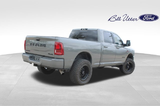 Used 2025 RAM 2500 Laramie w/ Night Edition AWD/4WD image 5