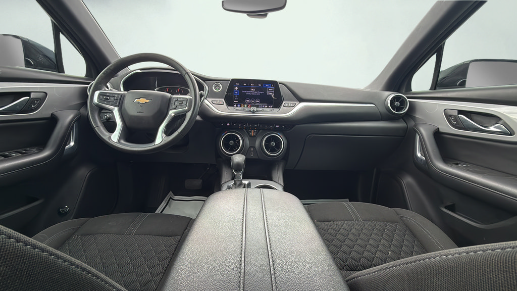 Used 2021 Chevrolet Blazer LT FWD image 33