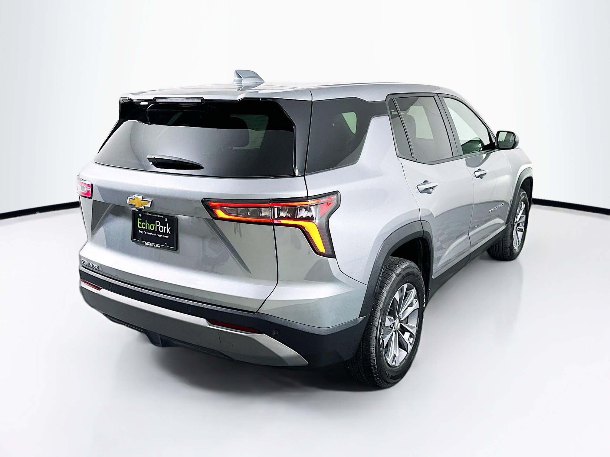 Used 2025 Chevrolet Equinox LT image 9