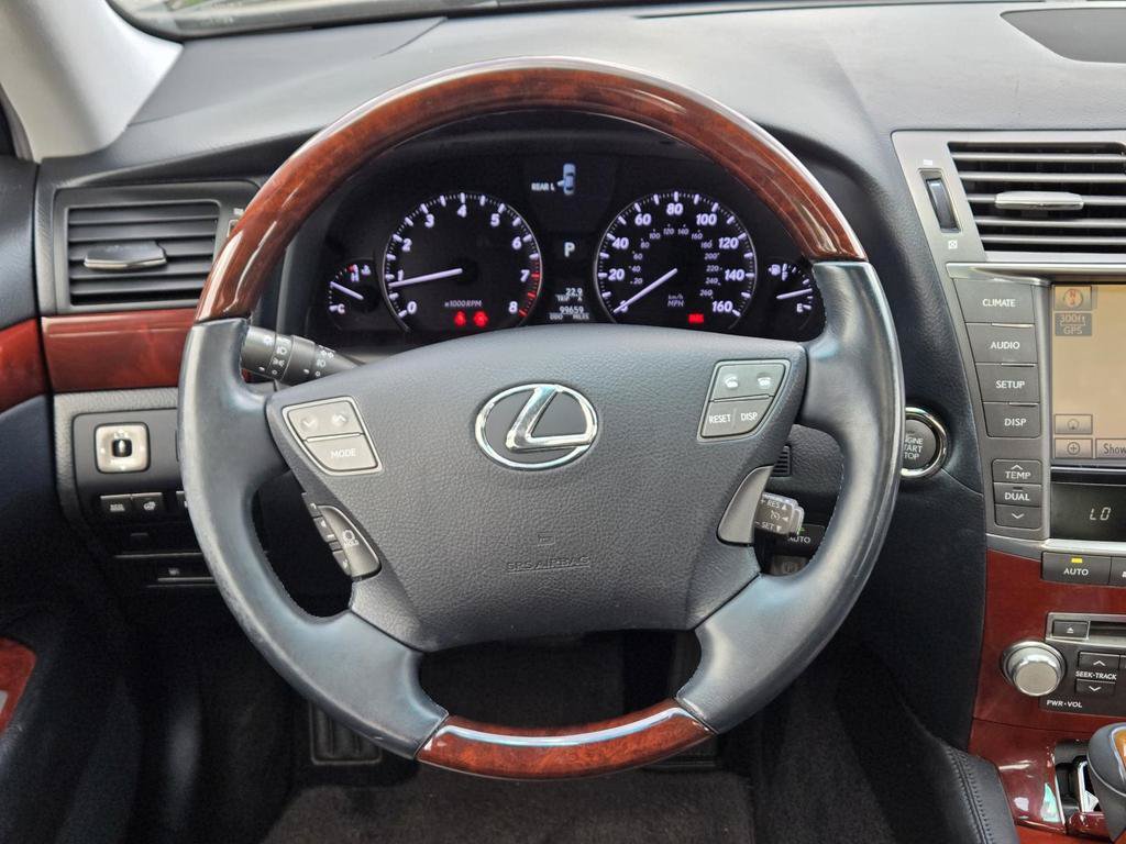 Used 2011 Lexus LS 460 w/ Comfort Pkg RWD image 20