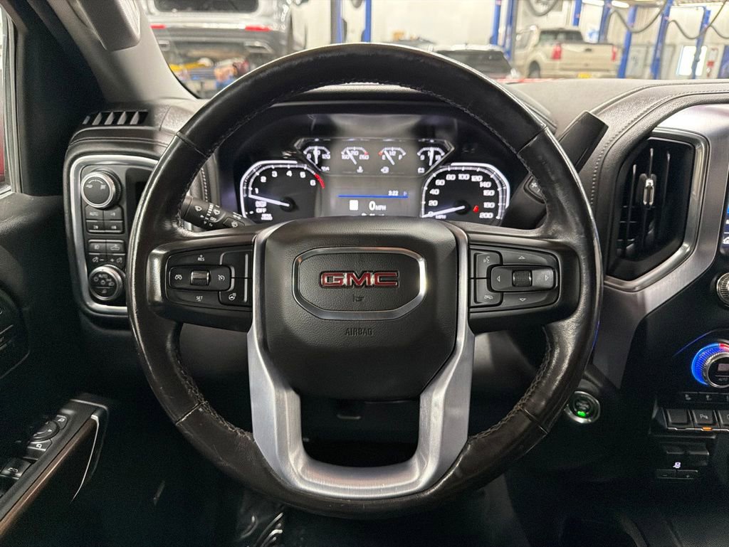 Used 2019 GMC Sierra 1500 SLT w/ SLT Premium Package AWD/4WD image 18