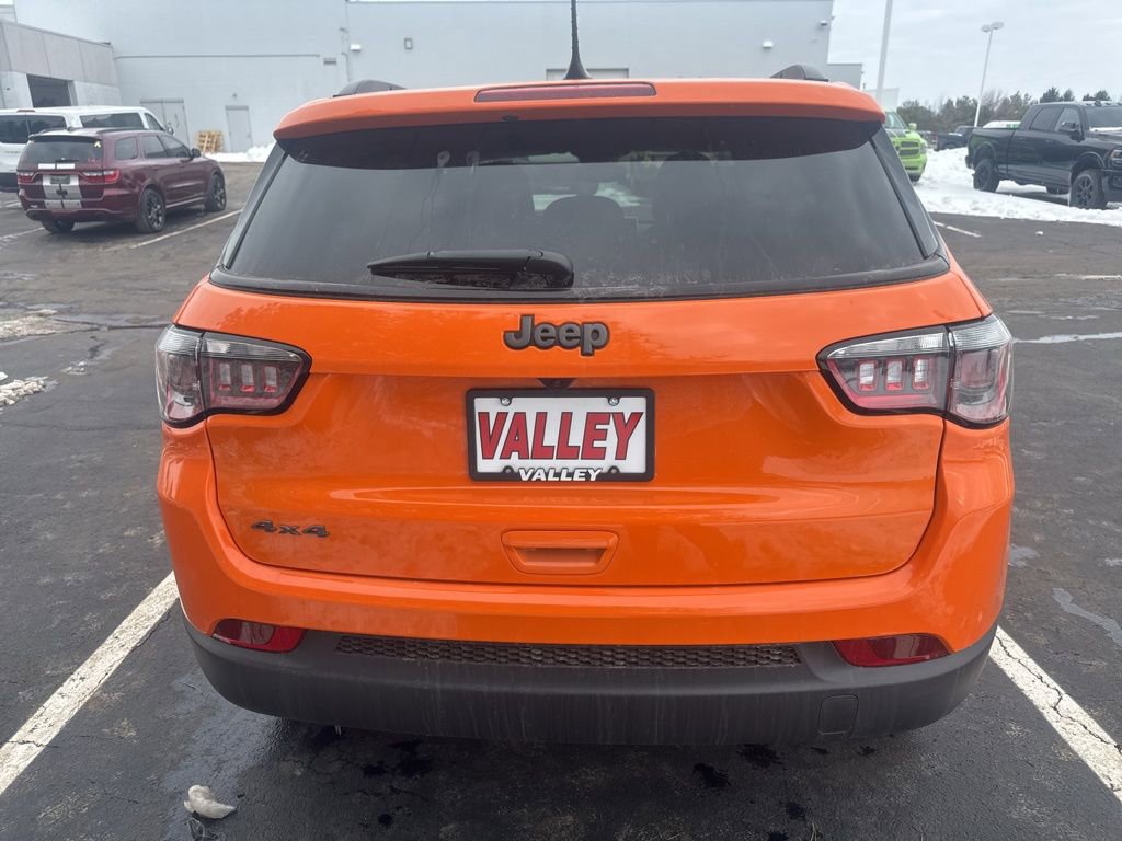 New 2026 Jeep Compass Latitude image 13