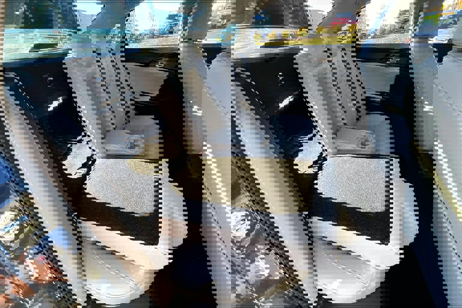 Used 2022 Honda Insight Touring image 19