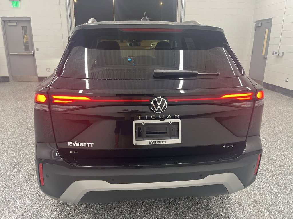 New 2026 Volkswagen Tiguan SE image 4