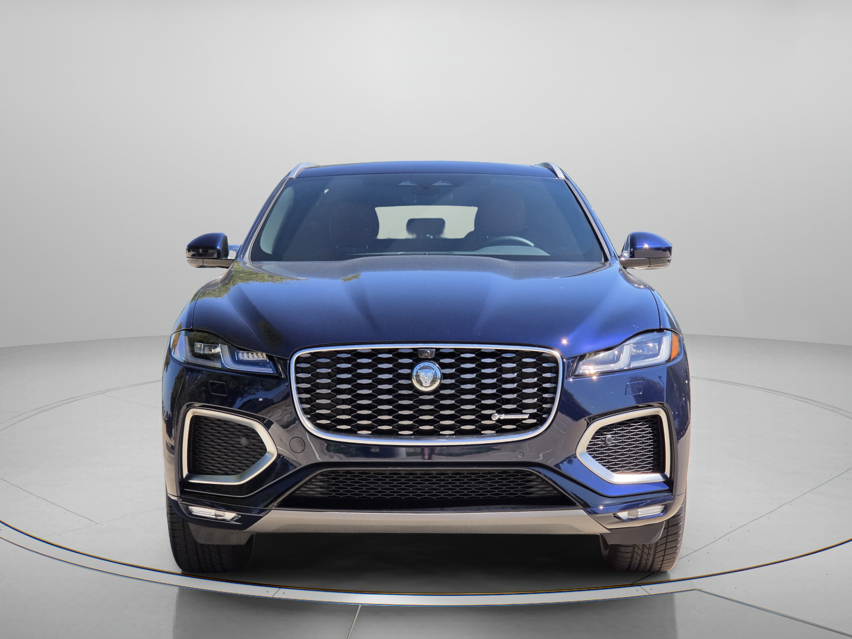 Used 2025 Jaguar F-PACE R-Dynamic S AWD/4WD image 6