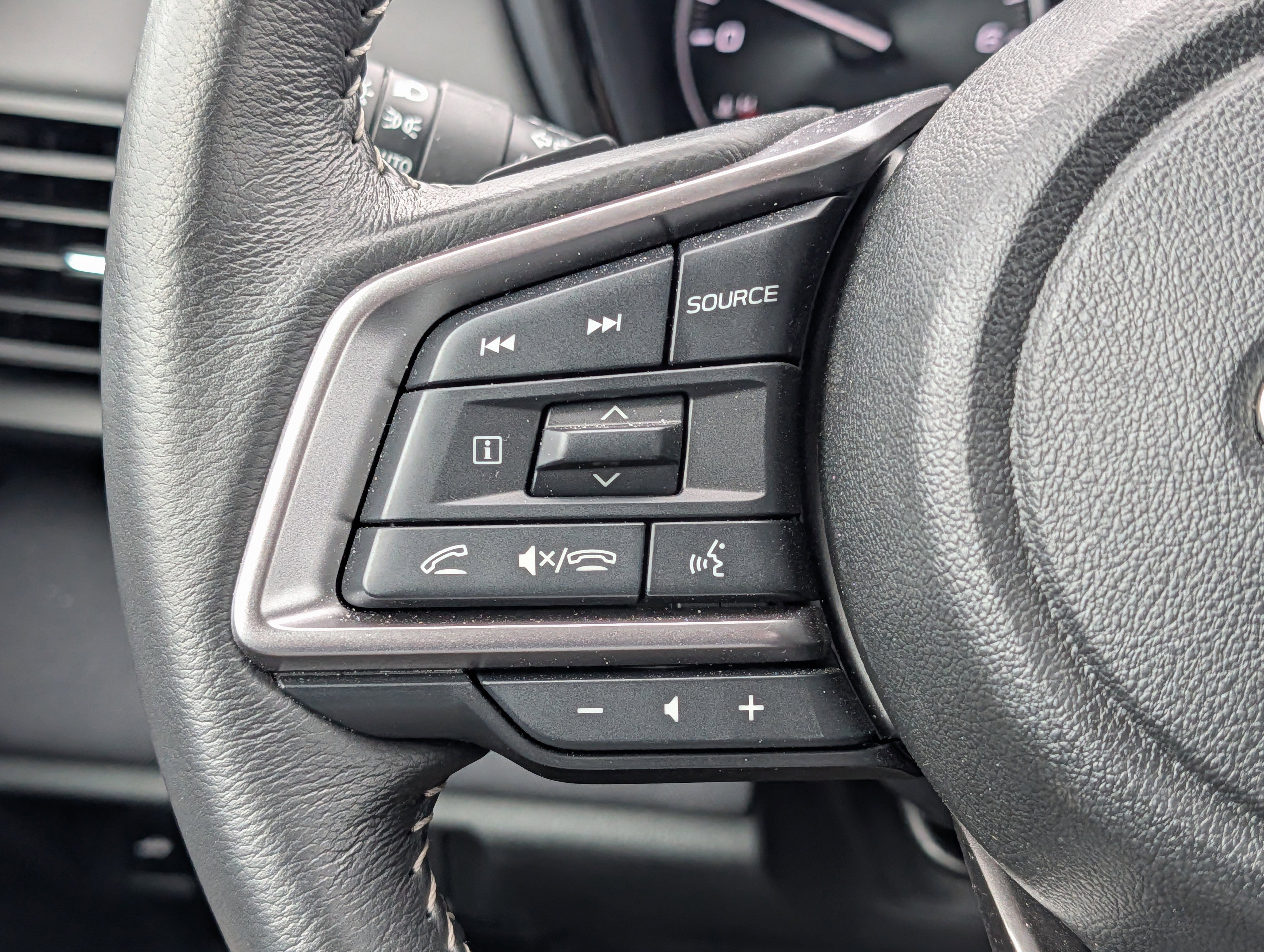 Certified 2025 Subaru Legacy Premium image 28