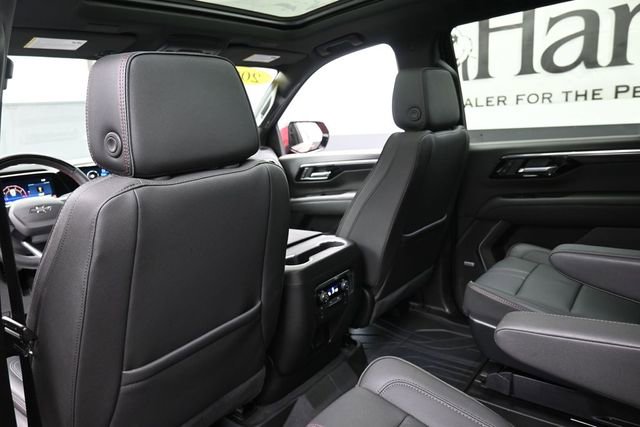 Used 2025 Chevrolet Tahoe RST w/ Advanced Technology Package AWD/4WD image 26