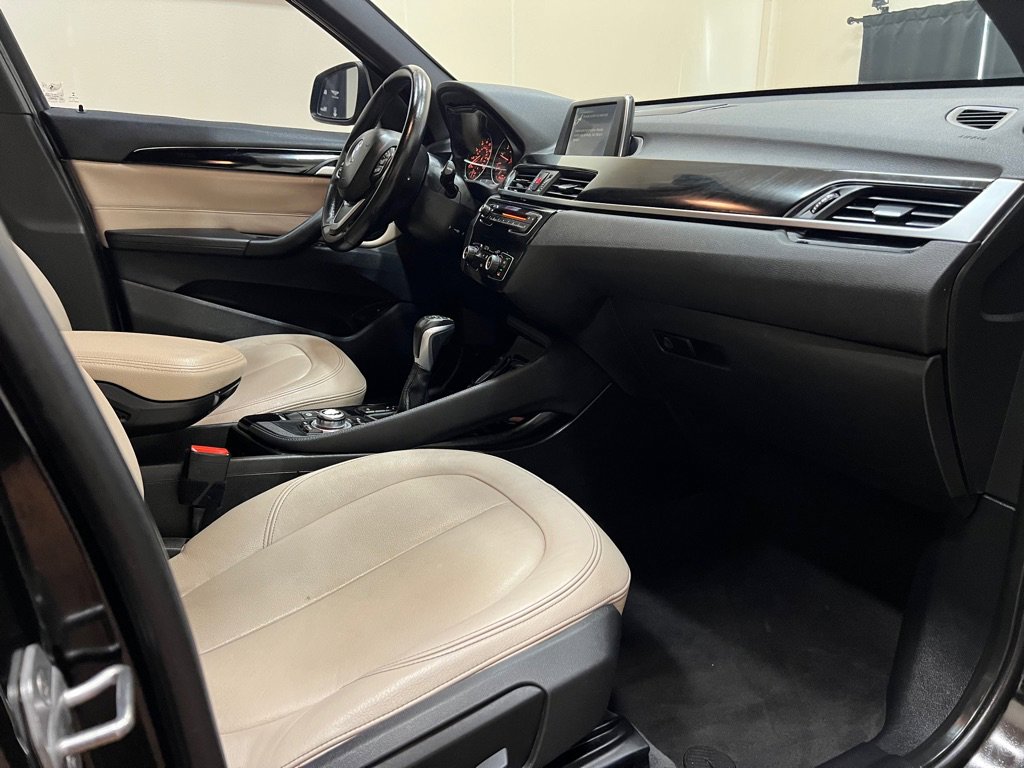 Used 2016 BMW X1 xDrive28i AWD/4WD image 36
