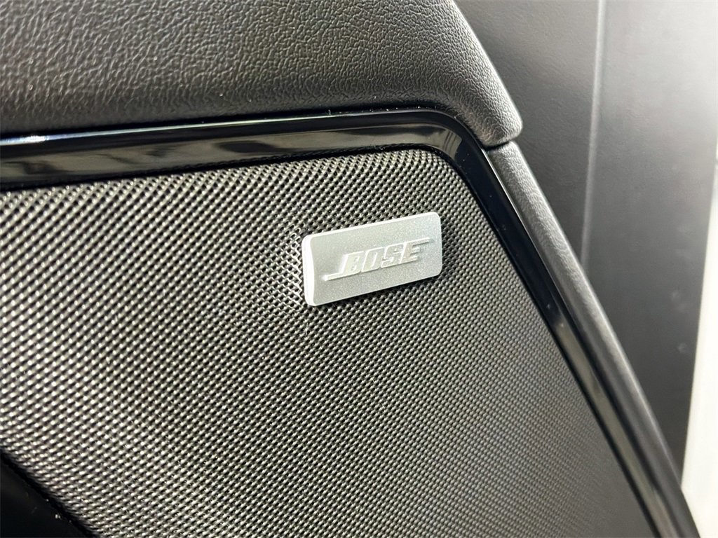 Used 2023 GMC Sierra 1500 AT4 w/ Technology Package image 17