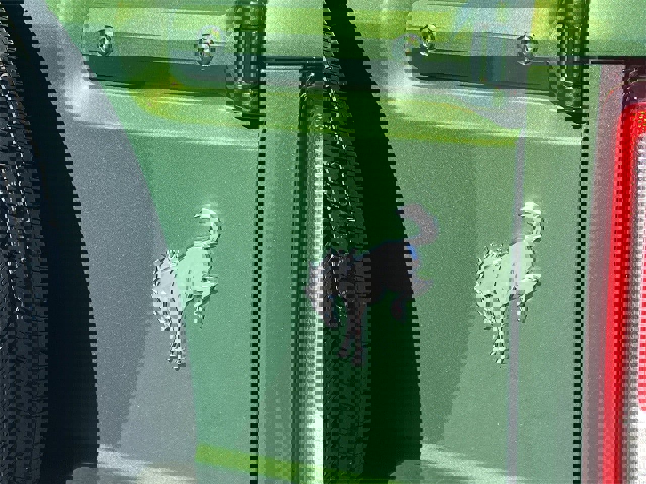 New 2025 Ford Bronco 4-Door image 24