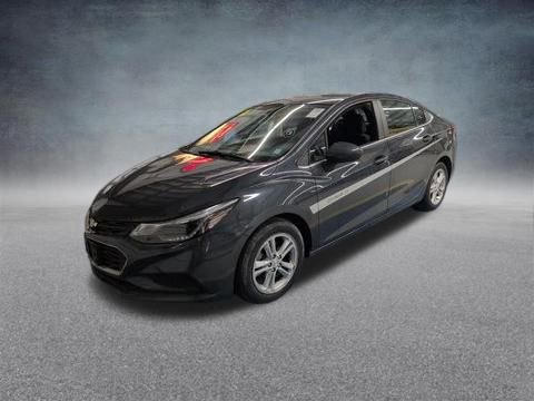 Used 2017 Chevrolet Cruze LT w/ Convenience Package FWD image 35