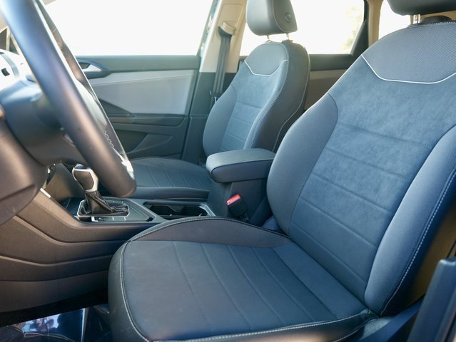 Used 2024 Volkswagen Taos SE image 14