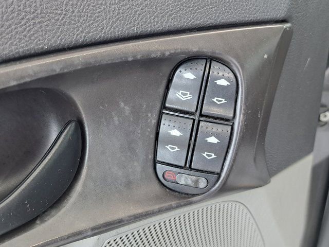 Used 2007 Ford Focus SE FWD image 20