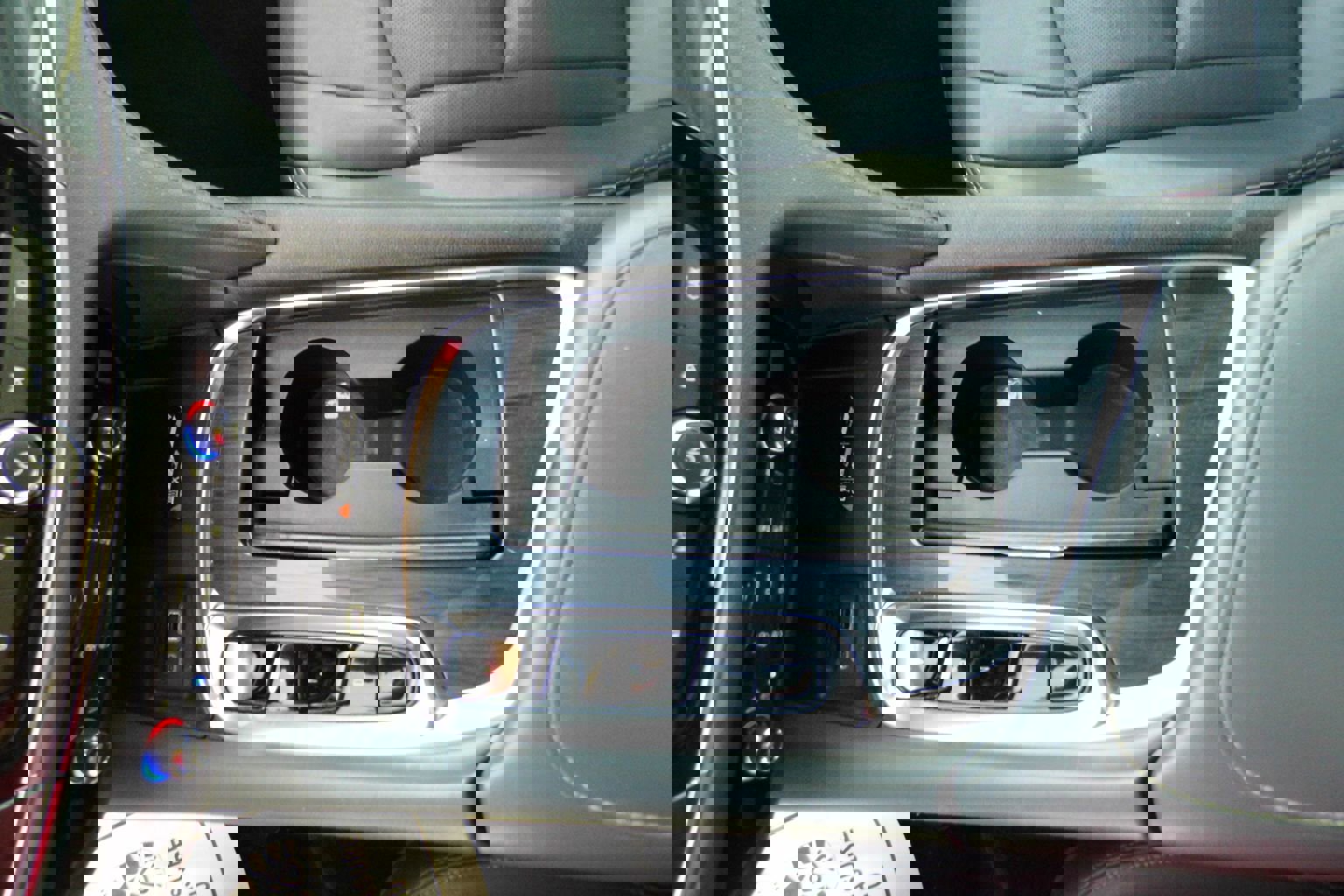 Used 2022 Buick Enclave Premium image 22