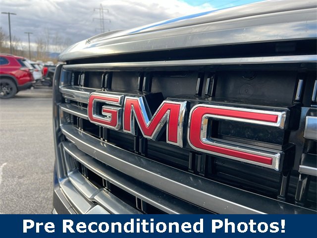 Used 2023 GMC Yukon AT4 image 32
