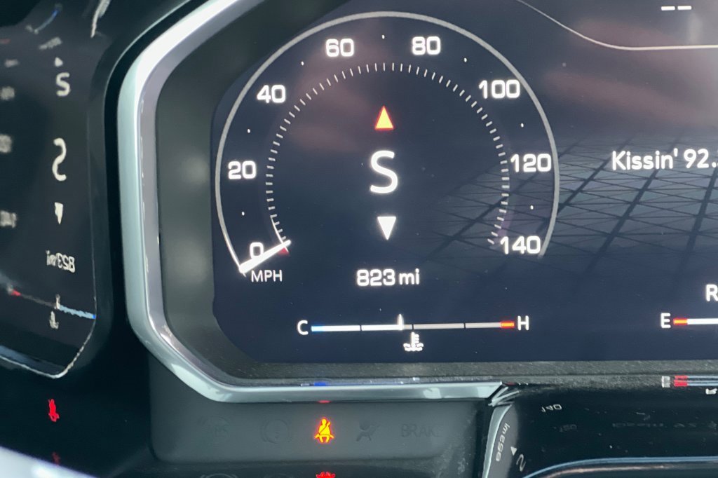 Used 2026 GMC Sierra 3500 SLT w/ SLT Premium Package image 22